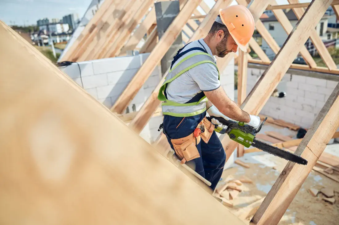 carpenter-staff-doing-carpentry