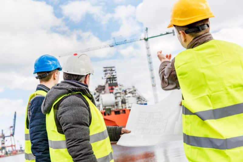 an image of labour hire workers in the workplace